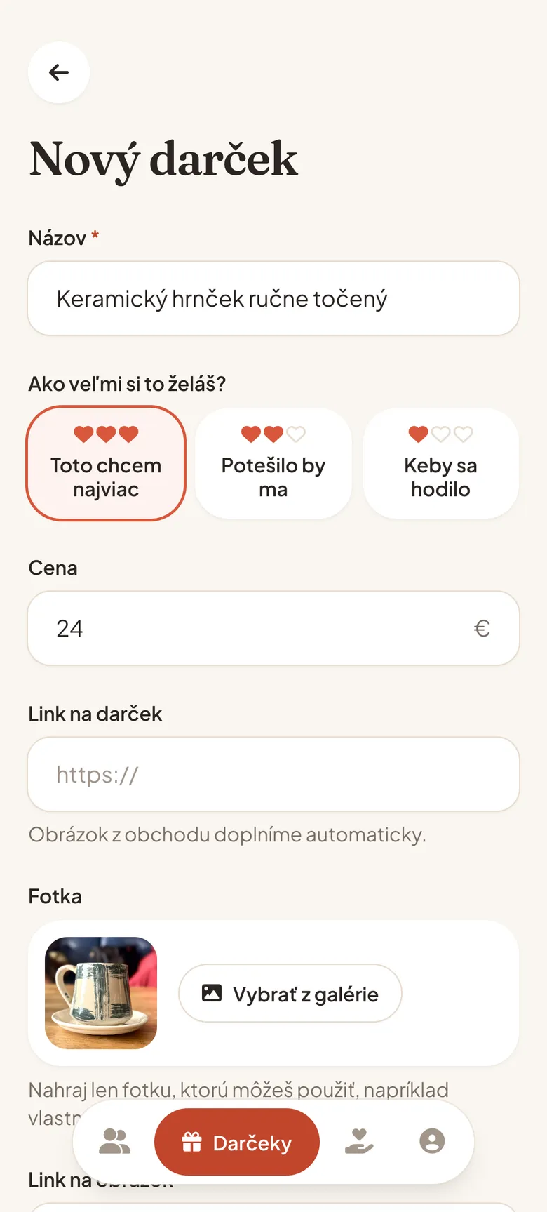 Formulár nového darčeka: keramický hrnček s fotkou, prioritou a cenou